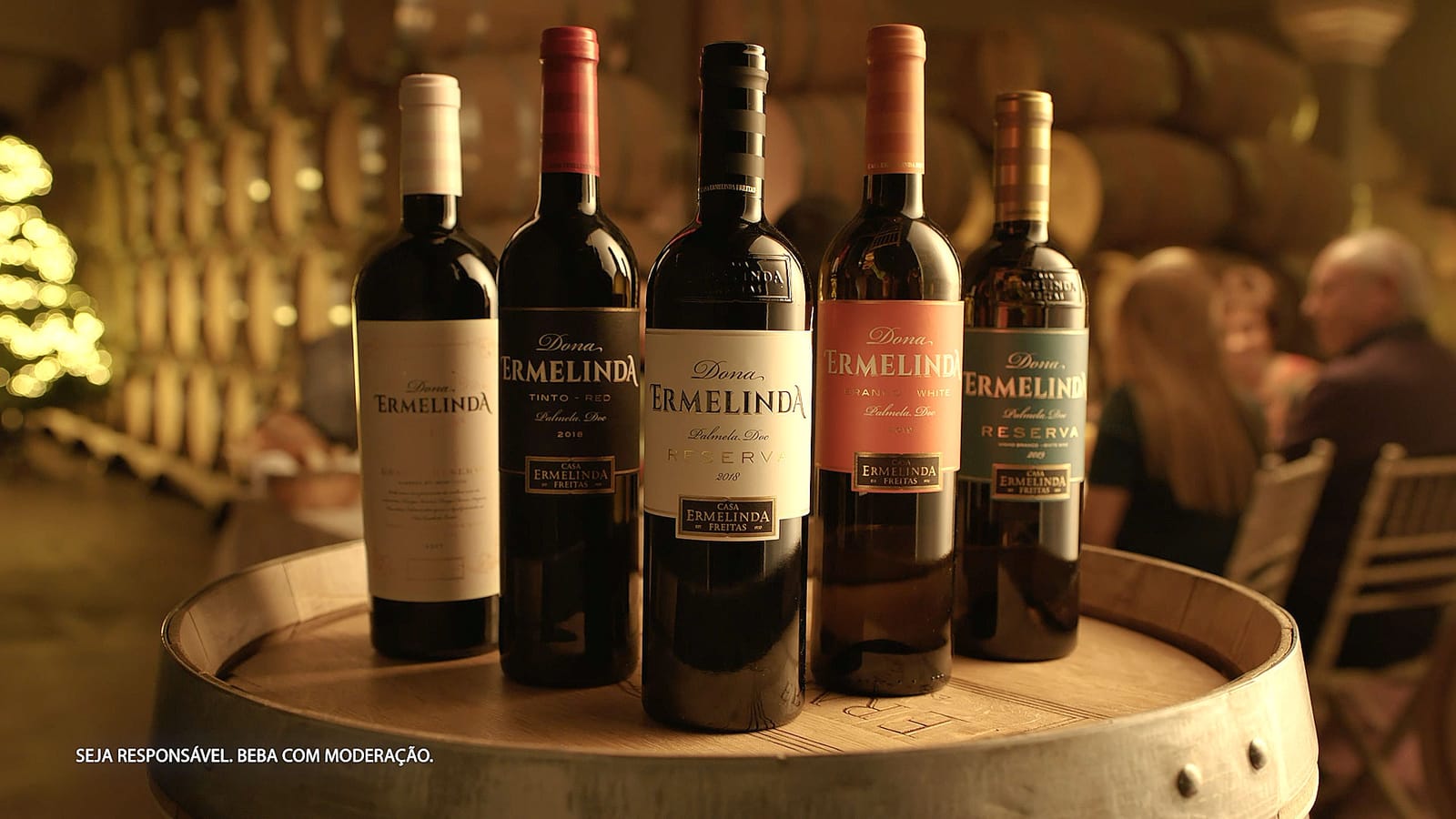 Na Noite da Natal, brinde com Ermelinda